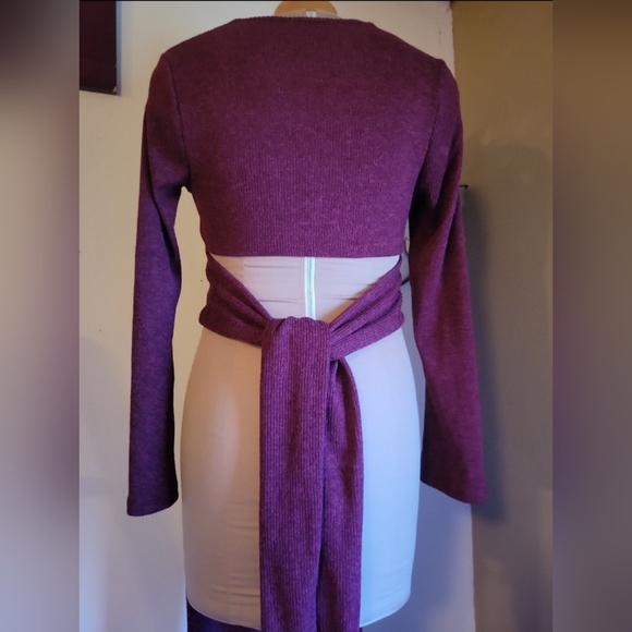 Romper - Picture 3 of 4